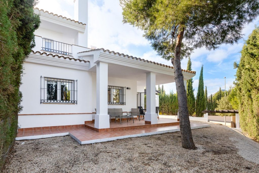KEY READY SEMI-DETACHED VILLA IN FUENTE ALAMO, MURCIA
