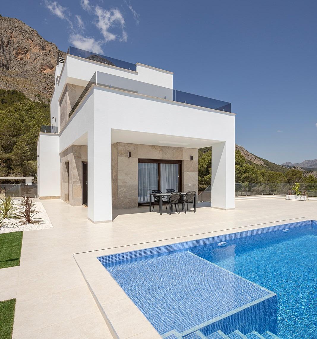 Stunning New Build Villas in Polop with Sea Views