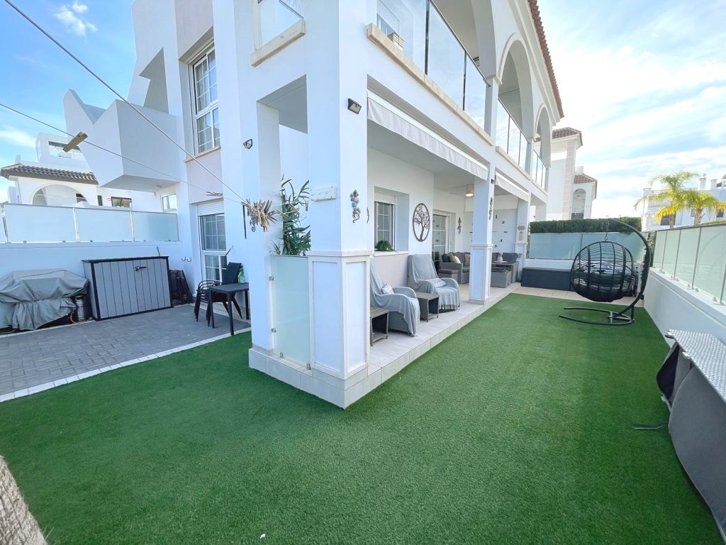 2-Bedroom Apartment in Ciudad Quesada