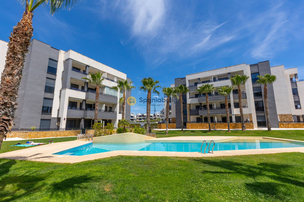 Modern South-West Facing Apartment with Pool Views – Amanecer VI, Punta Prima
