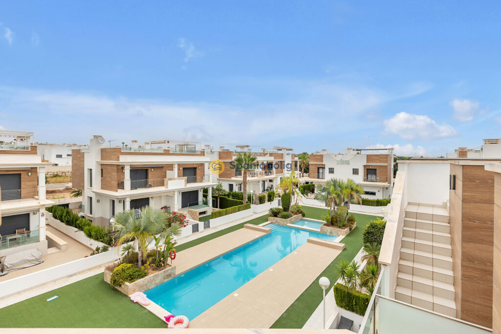 Modern Corner Semi-Detached Villa in Ciudad Quesada